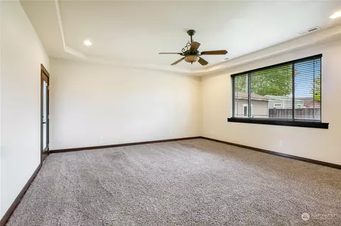 1015 E Rainier St, Othello, WA 99344 photo 9