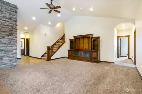1015 E Rainier St, Othello, WA 99344 photo 20