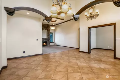 1015 E Rainier St, Othello, WA 99344 photo 4