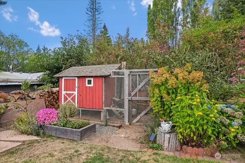 705 Caspers St, Edmonds, WA 98020 photo 33
