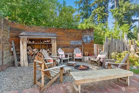 705 Caspers St, Edmonds, WA 98020 photo 31