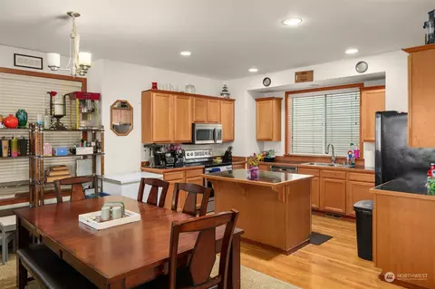 Kitchen - 1102 Chestnut St, Everett, WA 98201 photo 1 of 2