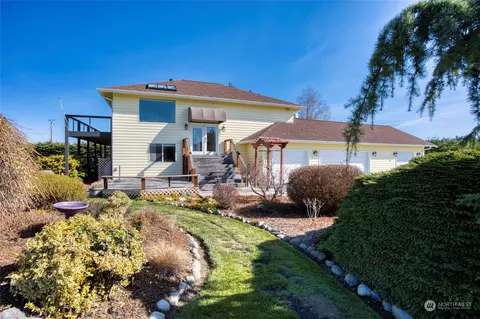 Exterior - 33 Seahawk Dr, Sequim, WA 98382 photo 3 of 6