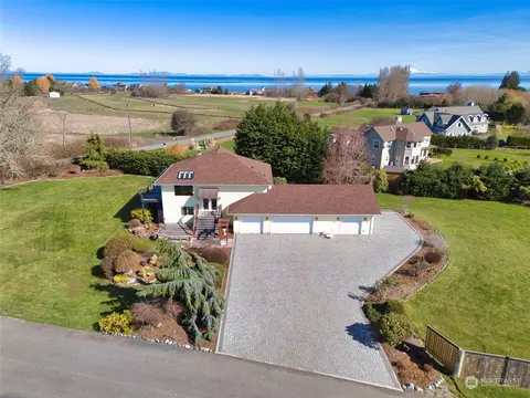 33 Seahawk Dr, Sequim, WA 98382