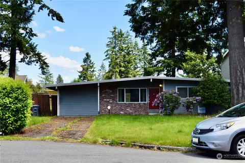 1632 167th Ave NE, Bellevue, WA 98008