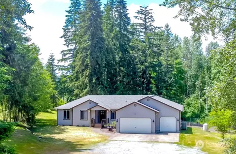 7418 S 325th St, Roy, WA 98580