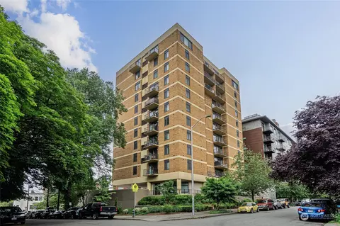 1300 University St #5A, Seattle, WA 98101