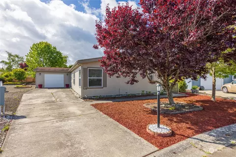 749 W Heritage Loop, Sequim, WA 98382