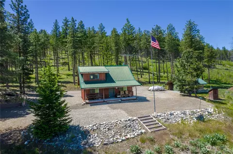 672 D Texas Creek Rd, Carlton, WA 98814