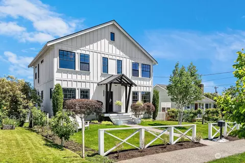 7516 30th Ave NW, Seattle, WA 98117