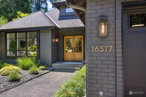 16317 110th Ave NE, Bothell, WA 98011