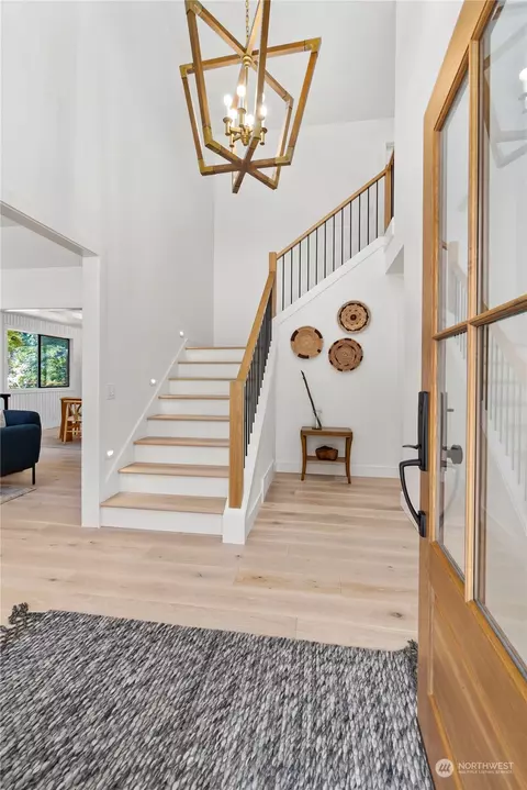 Entry Way - 16317 110th Ave NE, Bothell, WA 98011 photo 1 of 2