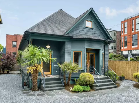 1116 E Thomas St, Seattle, WA 98102