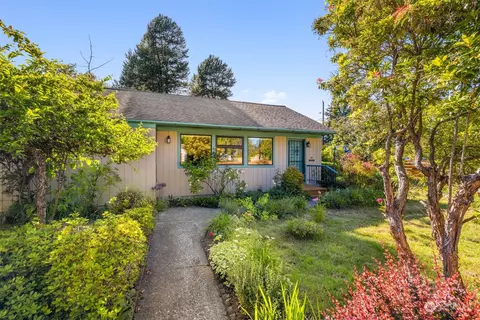 13805 6th Ave SW, Burien, WA 98166