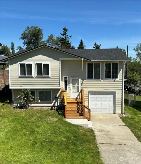 1123 E 59th St, Tacoma, WA 98404
