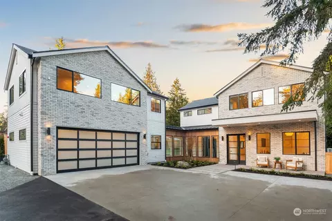 20946 Marine View Dr SW, Normandy Park, WA 98166