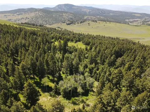 0 Janet Marie Rd, Oroville, WA 98844