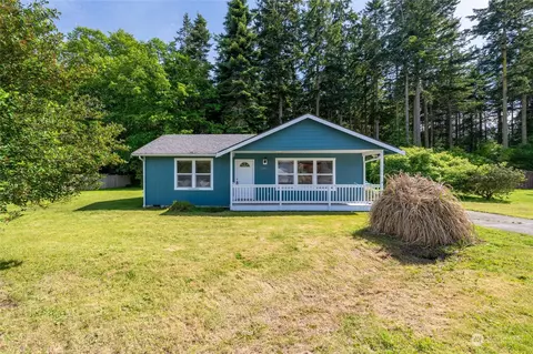 1384 Jordan Ct, Oak Harbor, WA 98277