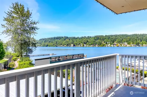 5021 Ripley Ln N #203, Renton, WA 98056
