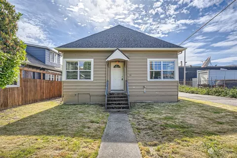 311 Smithers Ave S, Renton, WA 98057