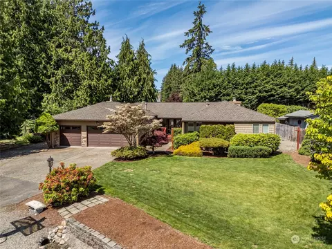 23509 128th Ct SE, Kent, WA 98031