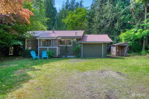 323 Mill Rd, Point Roberts, WA 98281