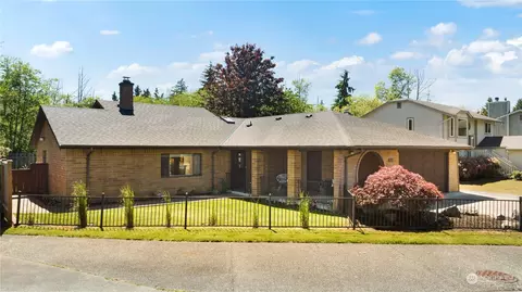 5018 150th Pl SW, Edmonds, WA 98026