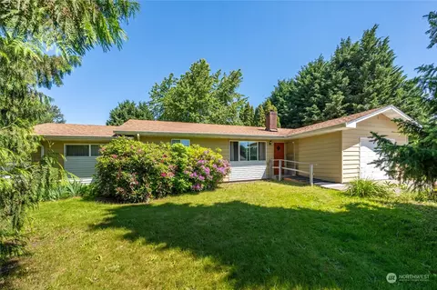 7821 50th St E, Fife, WA 98424