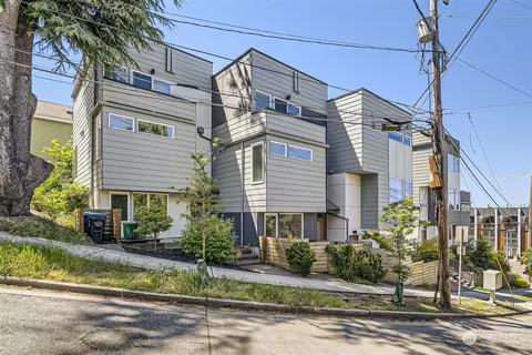 4203 SW Frontenac St, Seattle, WA 98136