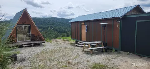 55 Rim Dr, Republic, WA 99166