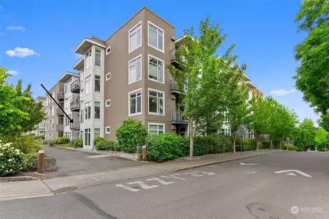 170 Harbor Square Loop NE #A208, Bainbridge Island, WA 98110