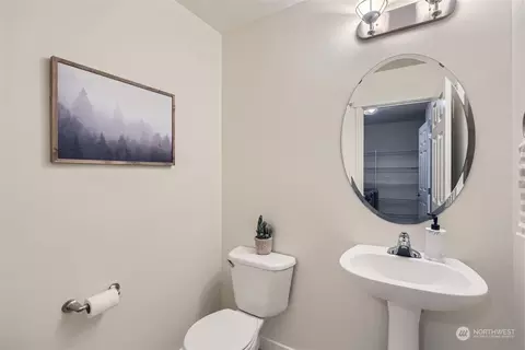 Bath - 15520 36th Dr SE, Bothell, WA 98012 photo 1 of 4