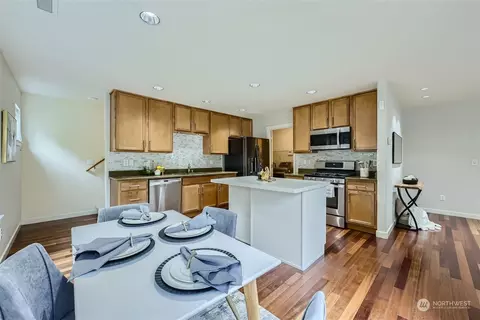 Dining - 15520 36th Dr SE, Bothell, WA 98012 photo 1 of 1