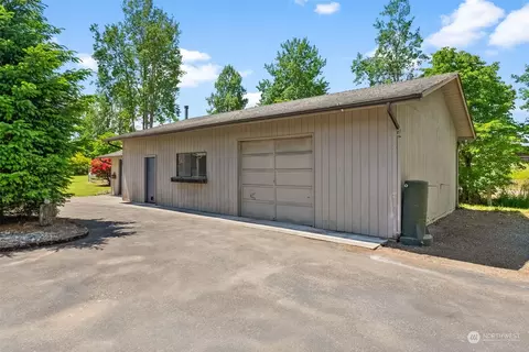 24207 SE 384th St, Enumclaw, WA 98022 photo 31