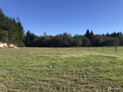 35 Bear Meadows Ln, Aberdeen, WA 98520