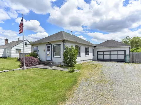216 Seattle Blvd S, Algona, WA 98001