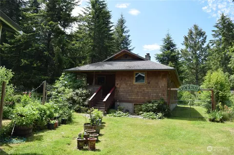 124 Larson Lake Rd, Chimacum, WA 98325
