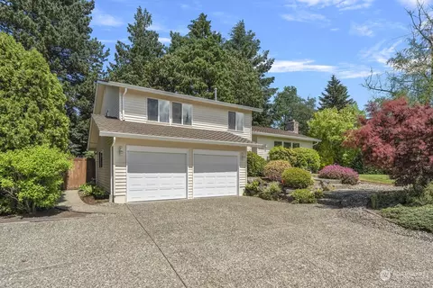 17322 160th Ave SE, Renton, WA 98058