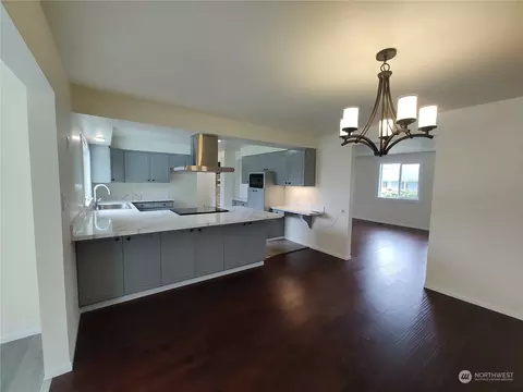 Kitchen - 70 Mountain View Dr, Sequim, WA 98382 photo 2 of 2