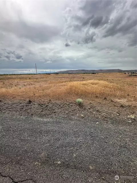 13270 NW Road A5, Ephrata, WA 98823