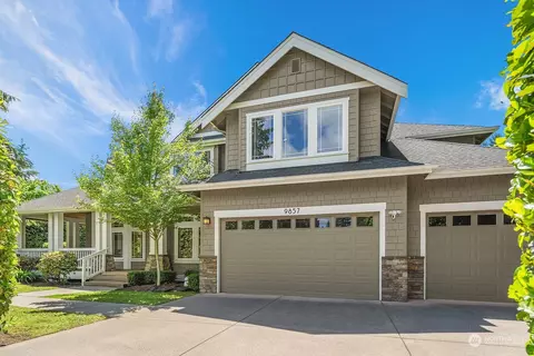 9857 NE 20th St, Bellevue, WA 98004