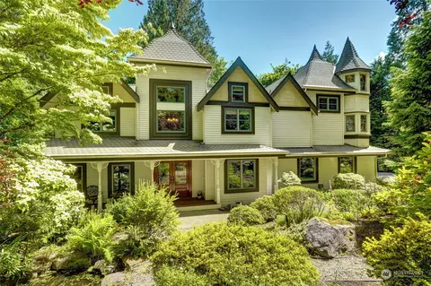 19435 NE 169th Pl, Woodinville, WA 98077