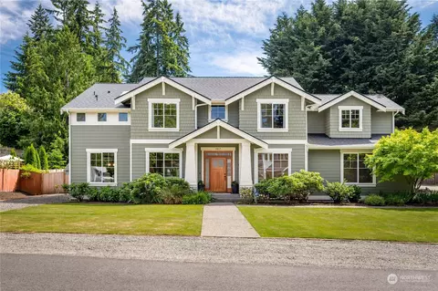 7817 NE 167th St, Kenmore, WA 98028