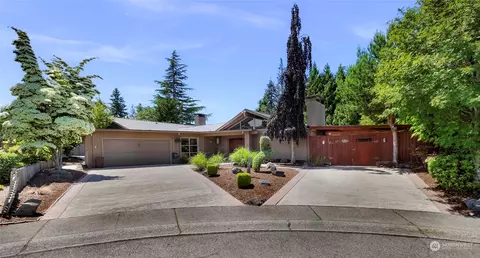 1011 W Toledo St, Bellingham, WA 98229