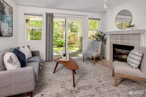 4429 249th Ter SE, Issaquah, WA 98029