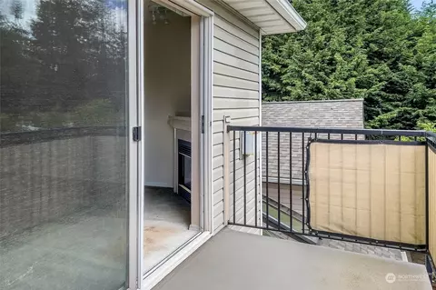 2001 120th Pl SE #2-303, Everett, WA 98208 photo 32