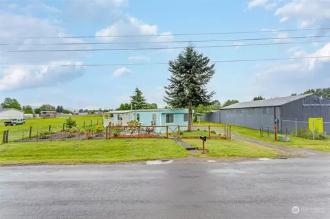 308 Hawthorne St, Kelso, WA 98626