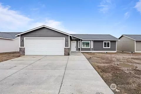 932 E Cascade St, Othello, WA 99344