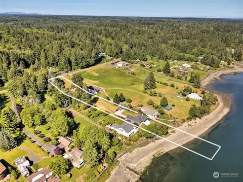 511 E Leeds Dr, Shelton, WA 98584