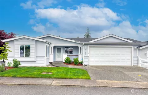 21820 SE 273rd Ln # 67, Maple Valley, WA 98038